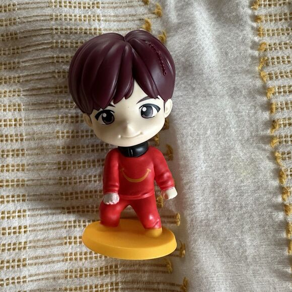 New! McDonald’s 2025 Tiny Tan x BTS #11 J-hope Happy Meal Figure Encore Edition - Picture 6 of 7